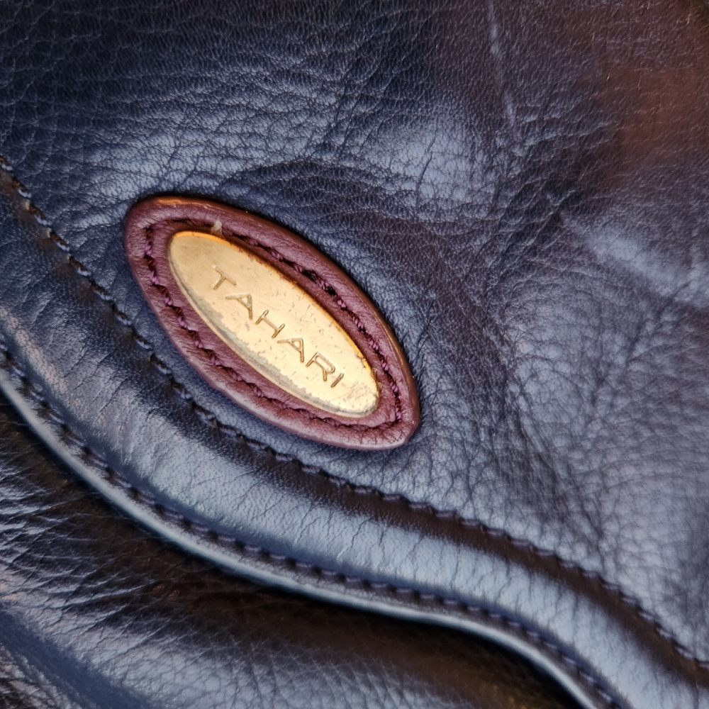 TAHARI blue leather crossbody bag - Picture 6 of 9